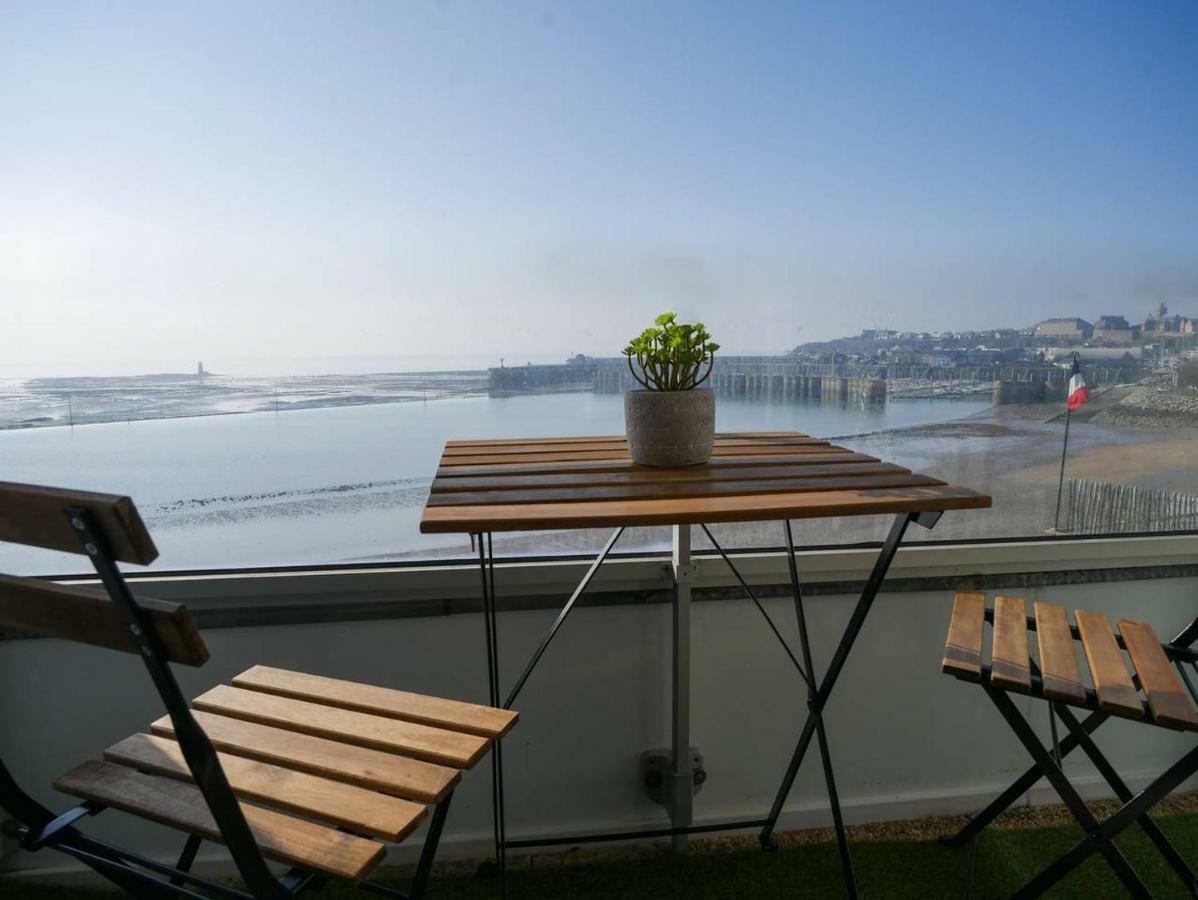 Un Balcon Sur La Mer, Acces Direct A La Plage Granville Exteriör bild