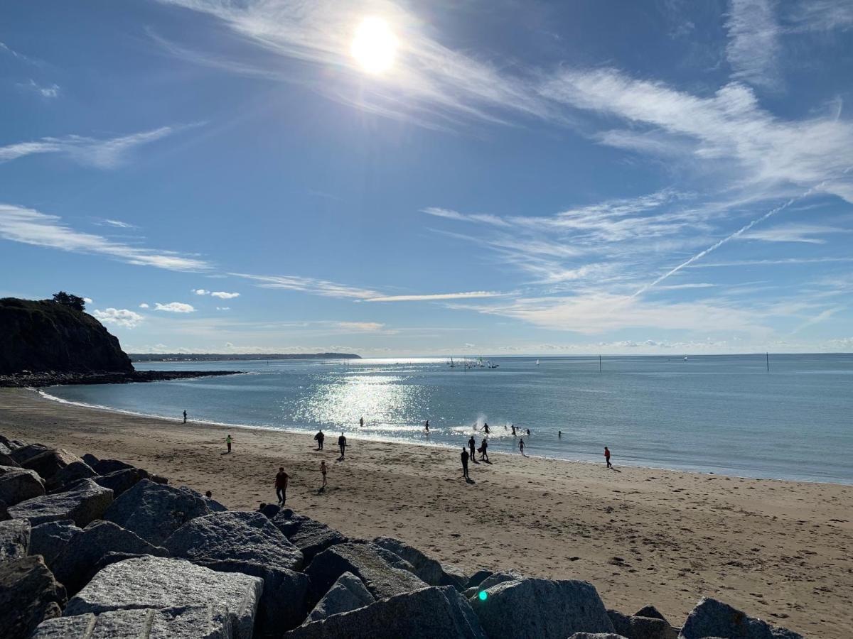 Un Balcon Sur La Mer, Acces Direct A La Plage Granville Exteriör bild